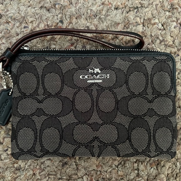 Coach Wristlet Wallet - Picture 1 of 3